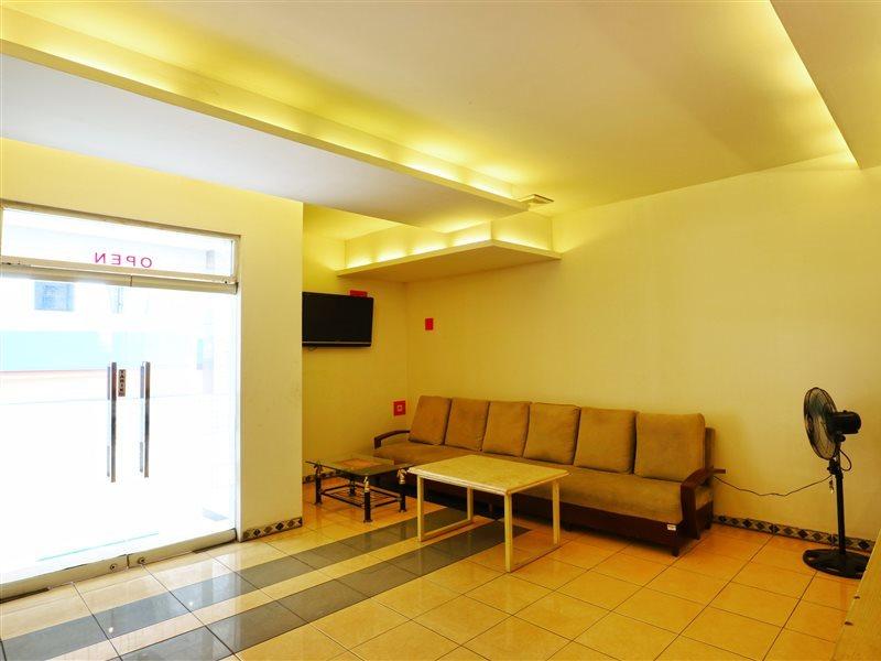 New Priok Indah Syariah Hotel Yakarta Exterior foto