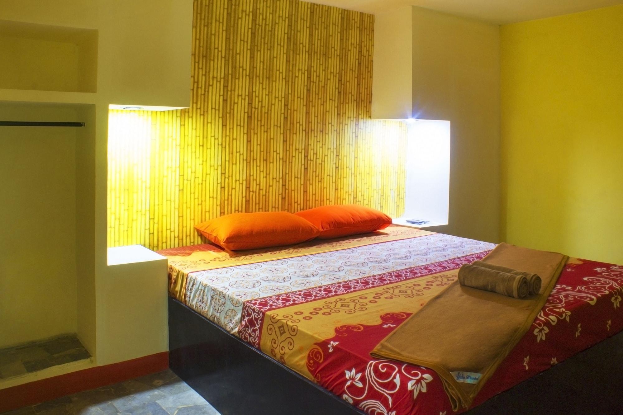 New Priok Indah Syariah Hotel Yakarta Exterior foto